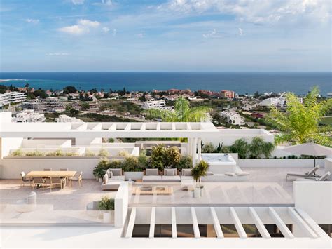 Property for Sale in Estepona – Buy in Estepona .